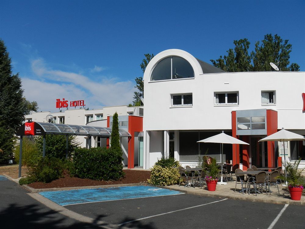 Hotel Ibis Poitiers Beaulieu Zewnętrze zdjęcie